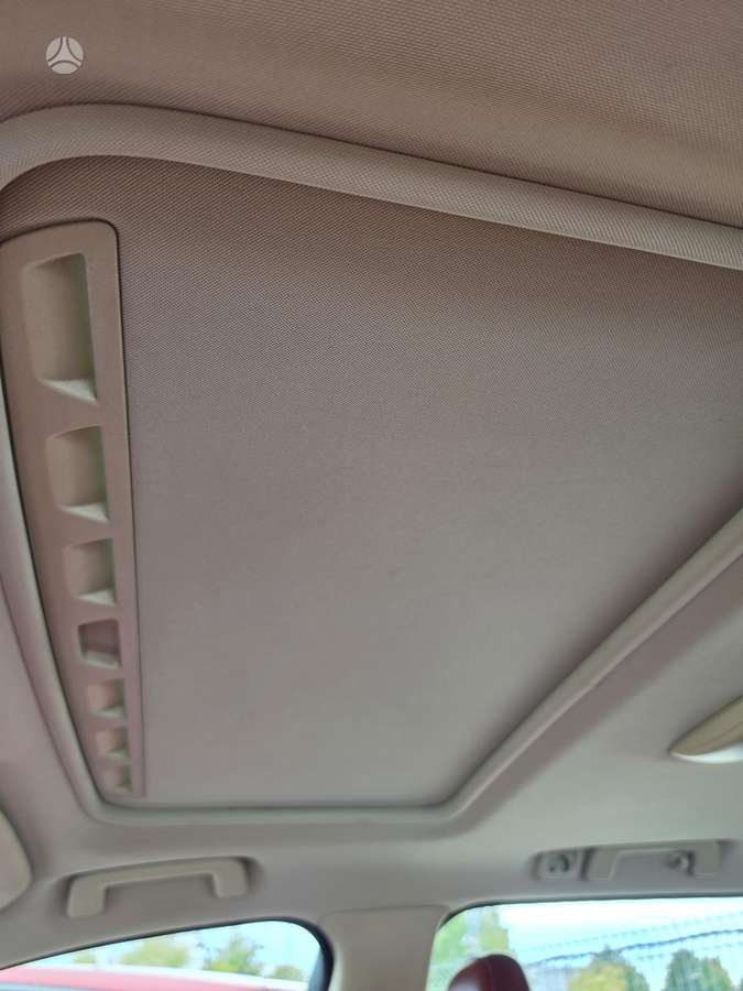 Volvo V70 2008 — photo 28