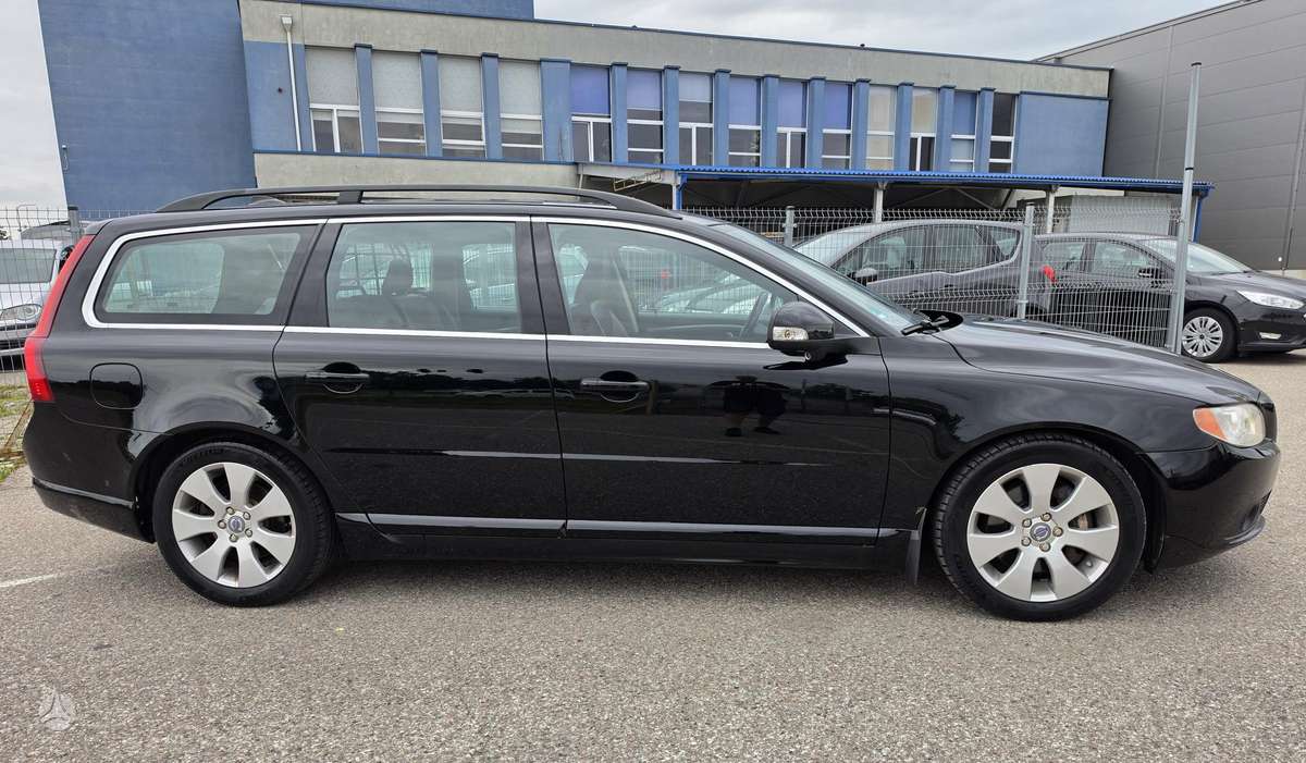 Volvo V70 2008 — photo 5