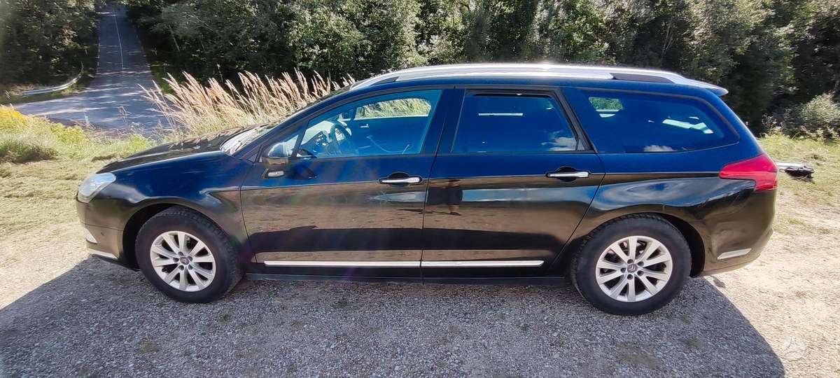 Citroen C5 2012 — двигун 1600 cm³, 111 HP (82kW)