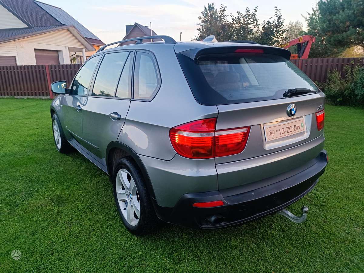BMW X5 2008 — photo 10