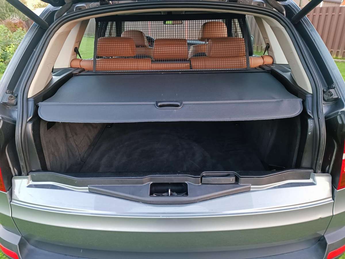 BMW X5 2008 — photo 19
