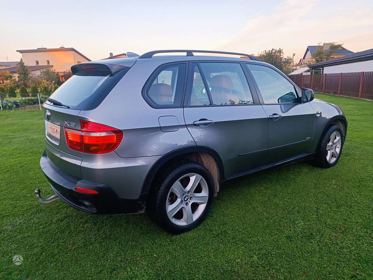 BMW X5 2008 — photo 7