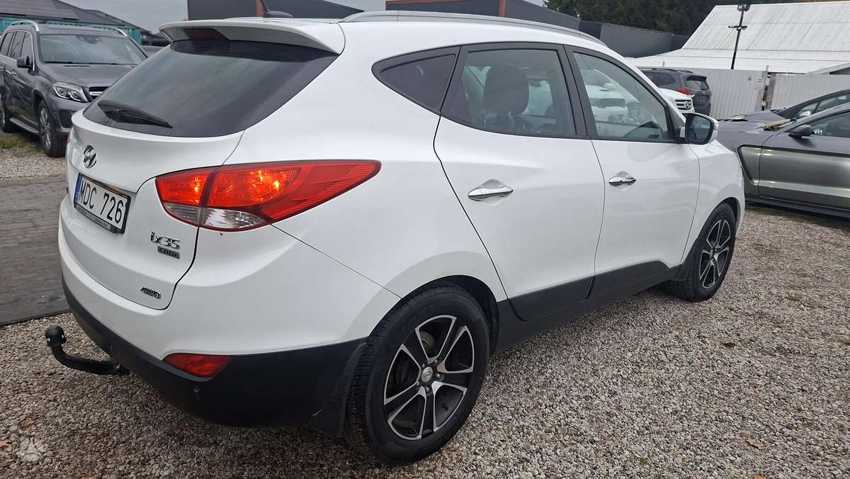 Hyundai ix35 2012 — photo 6