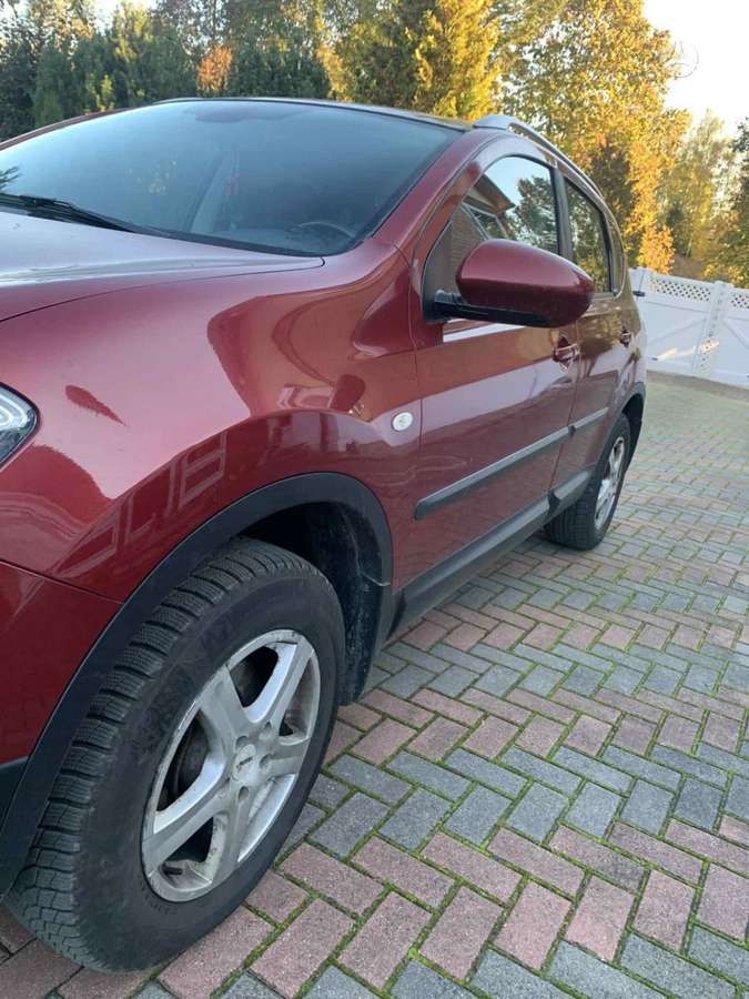 Nissan Qashqai 2010 — двигун 1997 cm³, 141 HP (104kW)