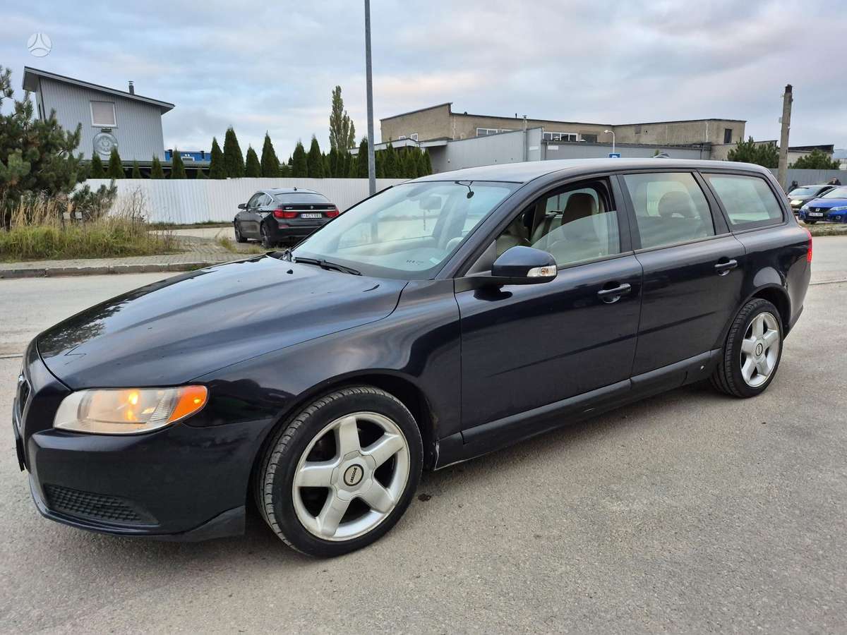 Volvo V70 2009 — двигун 1997 cm³, 136 HP (100kW)