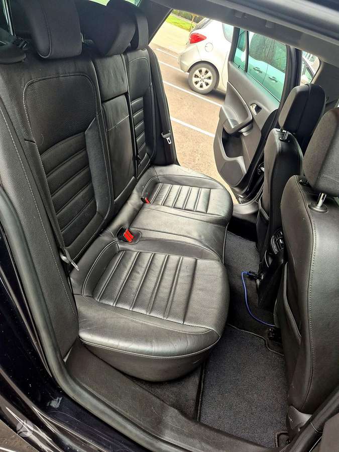 Opel Insignia 2012 — photo 10