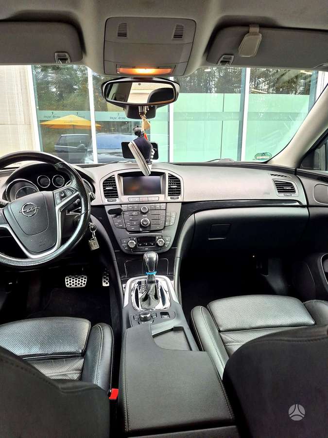 Opel Insignia 2012 — photo 7