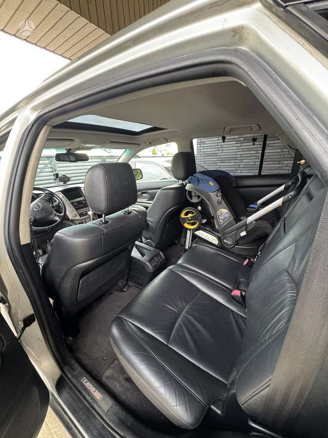 Lexus RX 2007 — photo 8