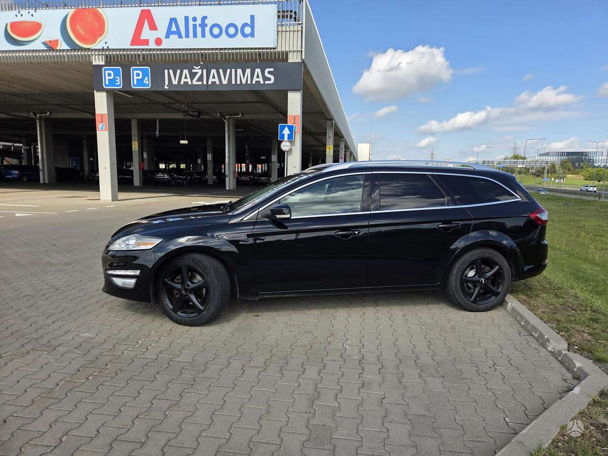 Ford Mondeo 2011 — engine 2179 cm³, 200 HP (147kW)
