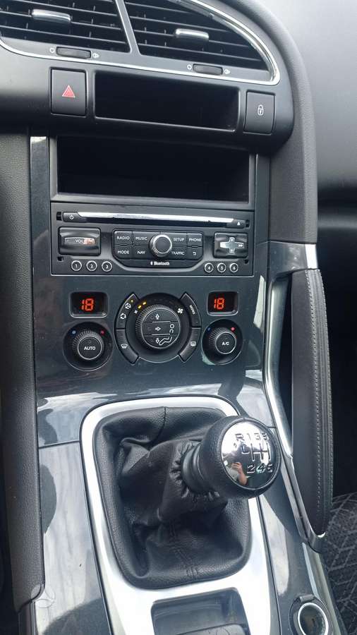 Peugeot 3008 2015 — photo 11