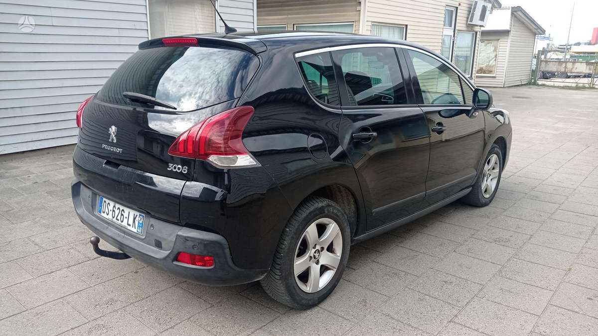 Peugeot 3008 2015 — engine 1997 cm³, 150 HP (110kW)
