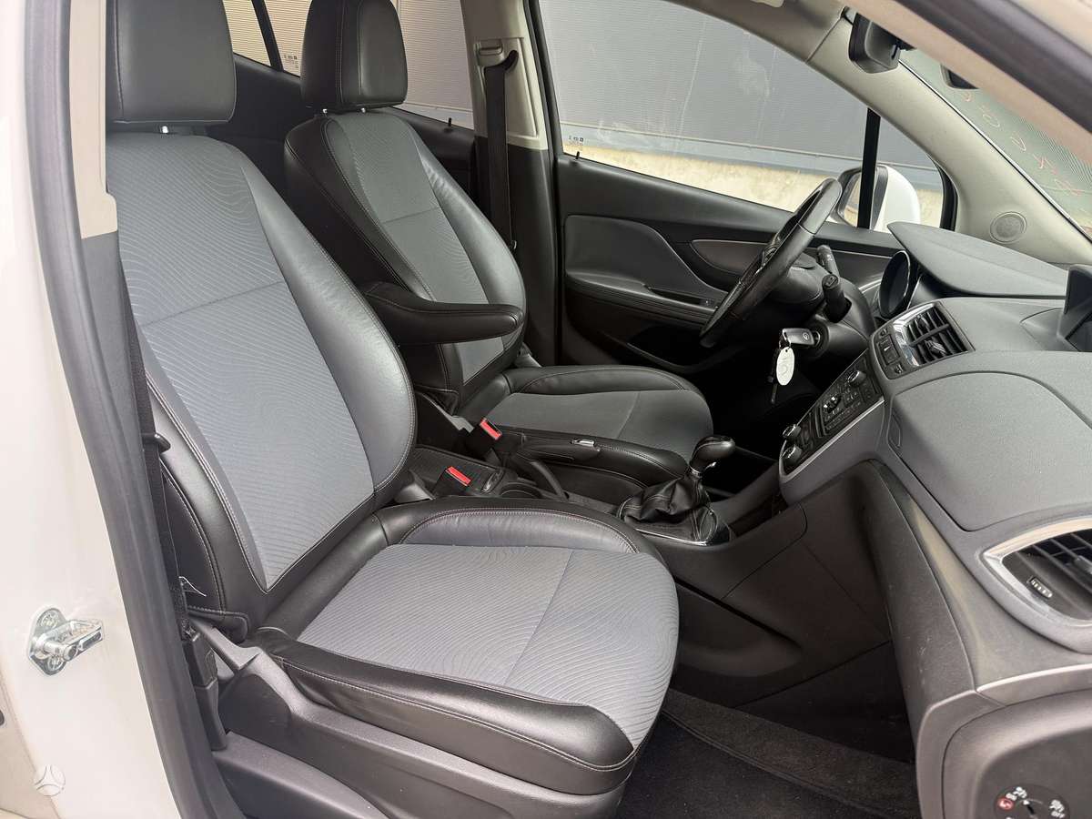Opel Mokka 2014 — photo 11
