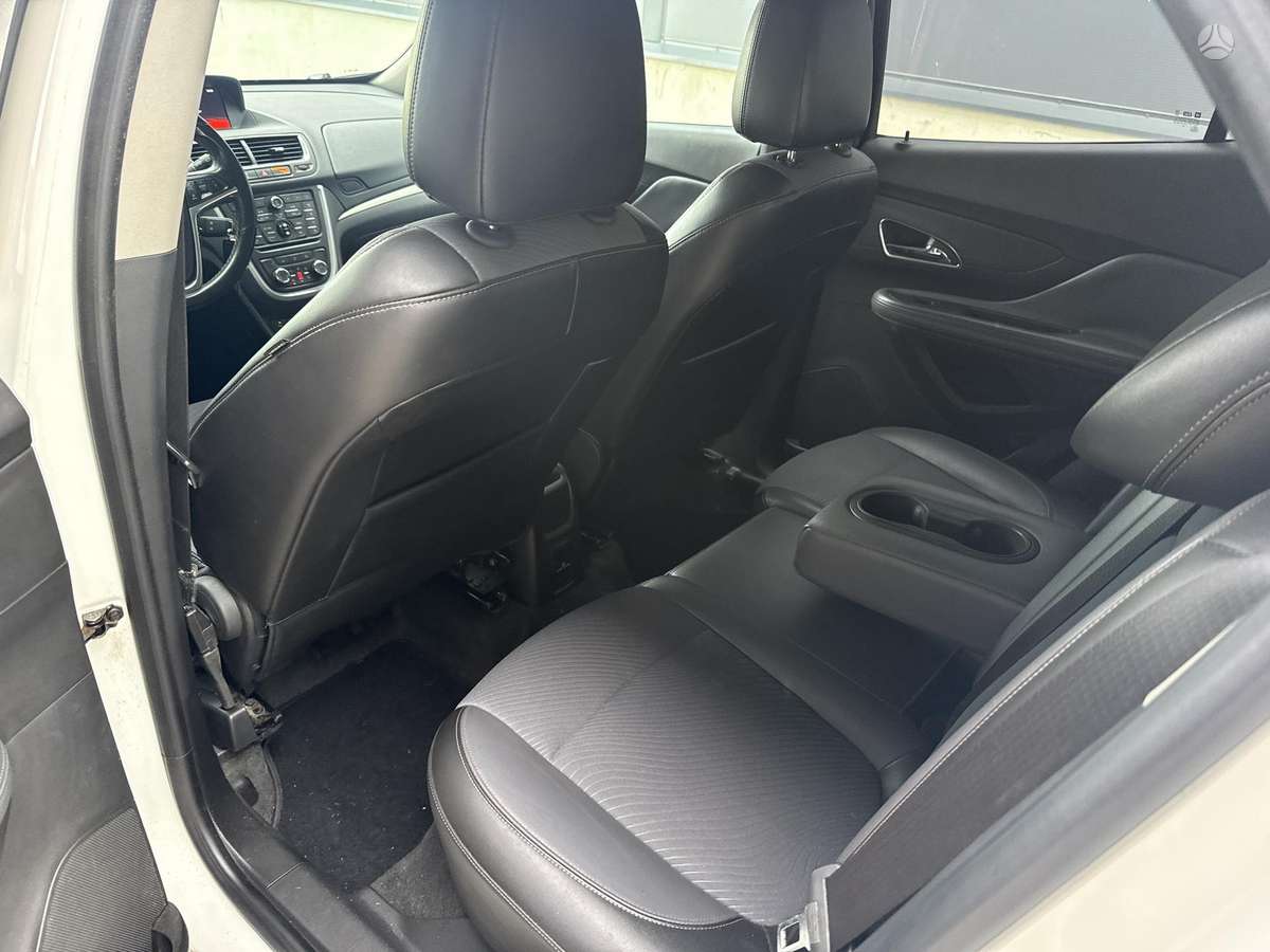 Opel Mokka 2014 — photo 17