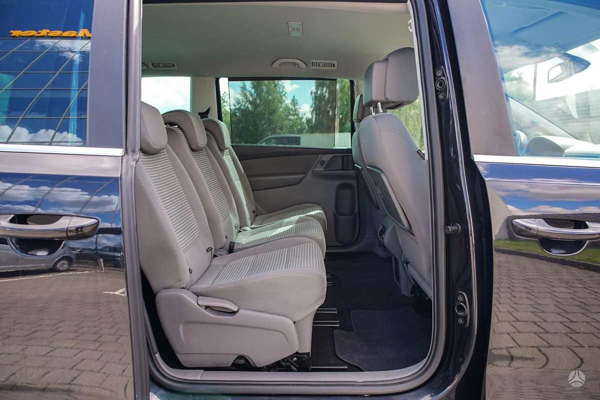 Seat Alhambra 2014 — photo 27