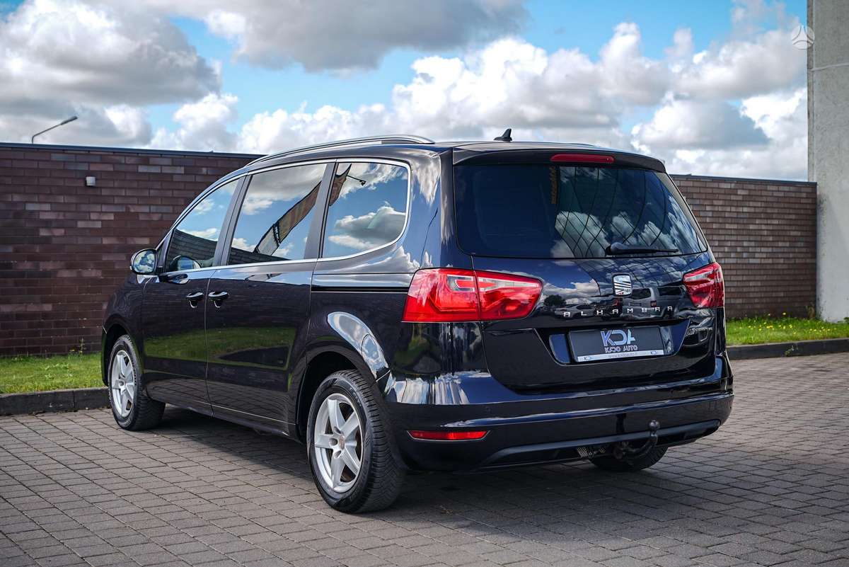 Seat Alhambra 2014 — photo 5