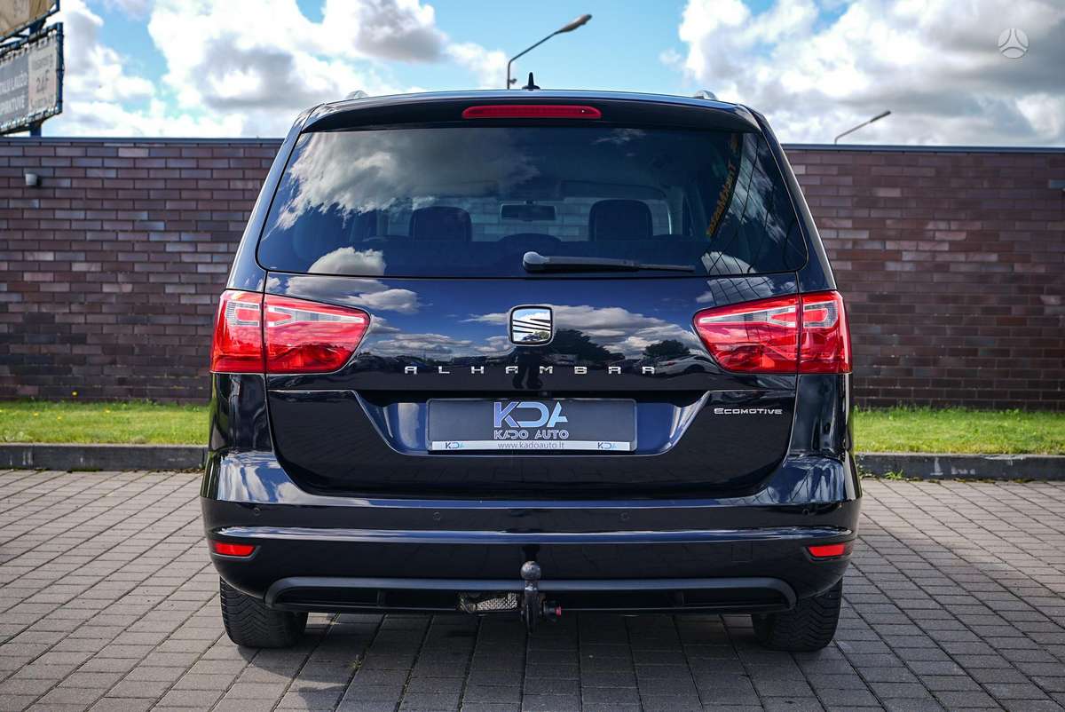 Seat Alhambra 2014 — photo 6