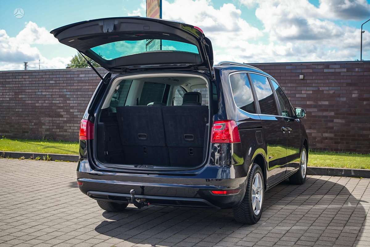 Seat Alhambra 2014 — photo 8