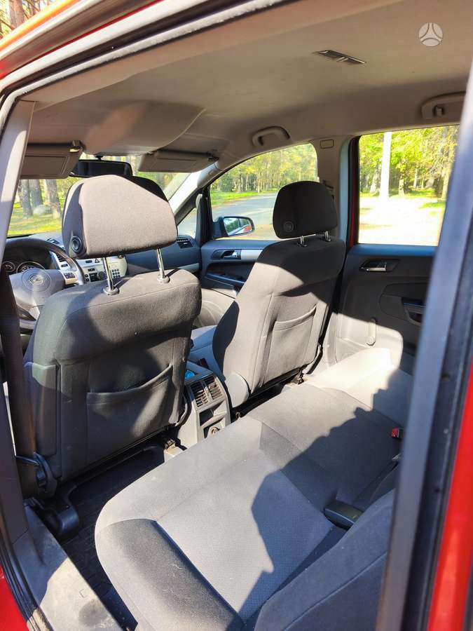 Opel Zafira 2008 — photo 9