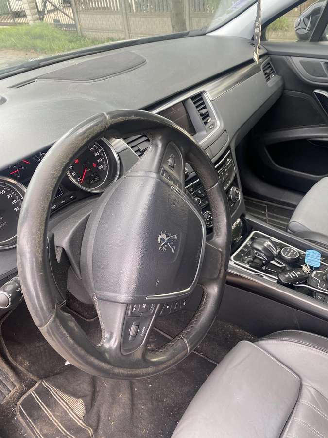 Peugeot 508 2012 — photo 10