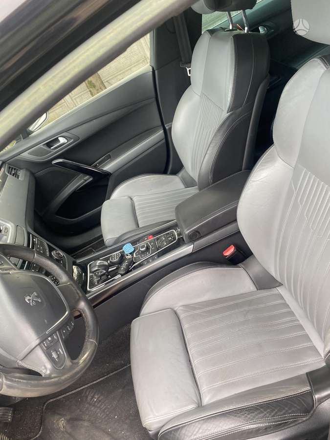 Peugeot 508 2012 — photo 11