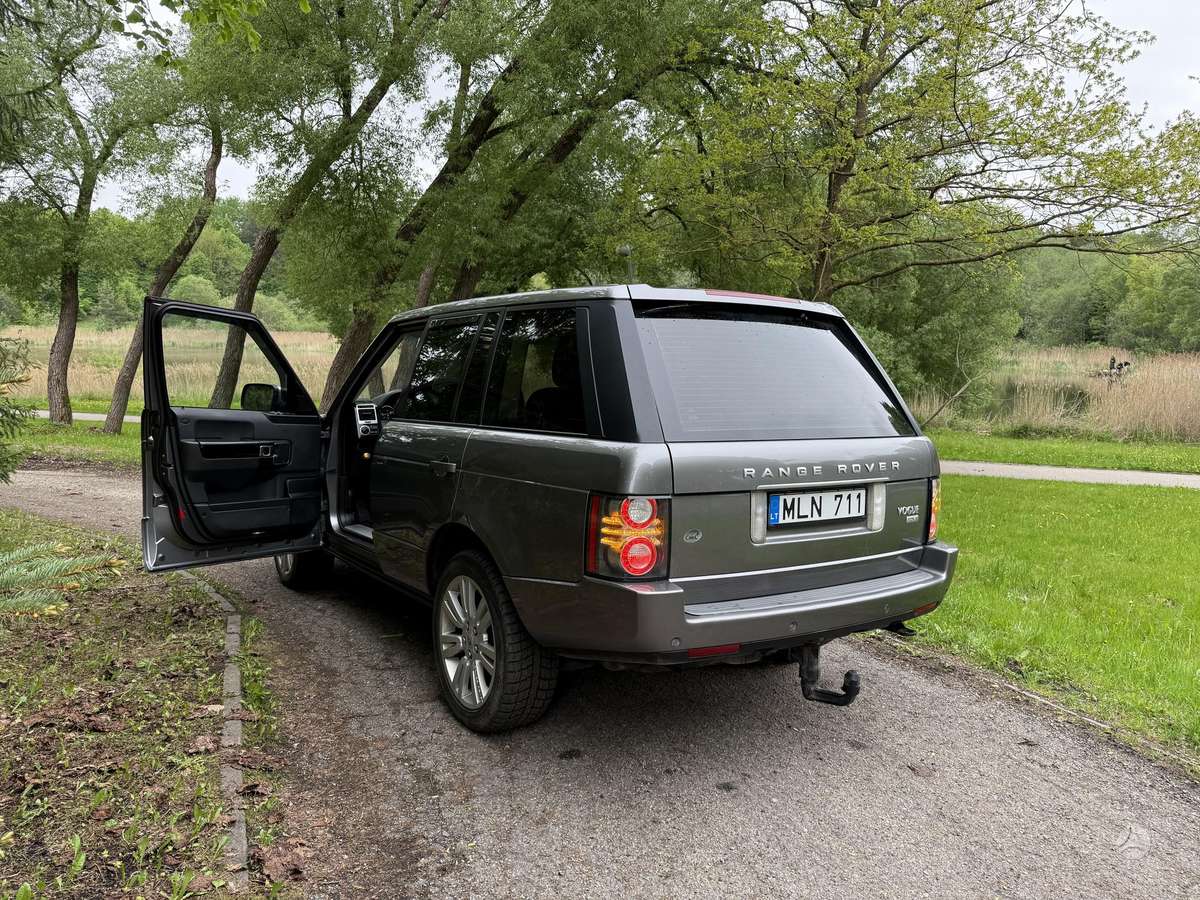 Land Rover 2010 — photo 20