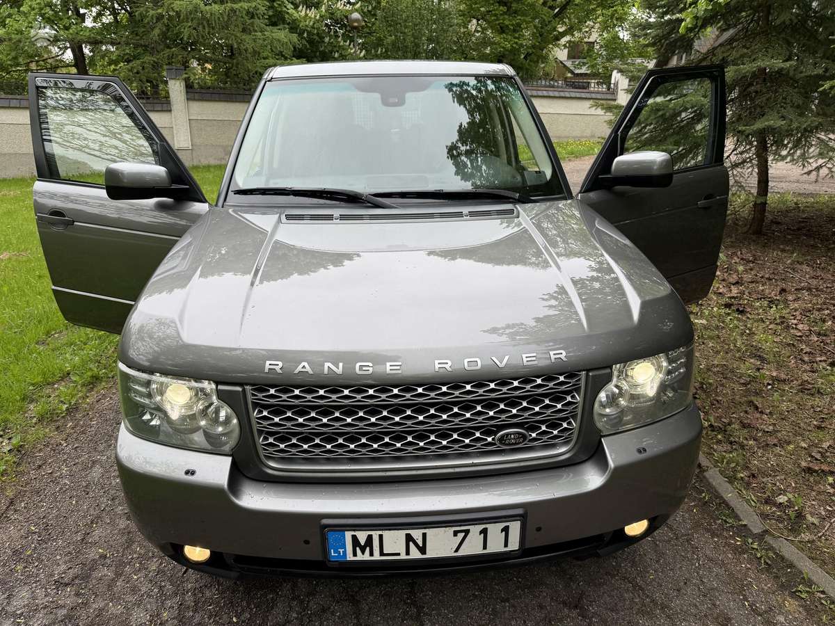 Land Rover 2010 — photo 21