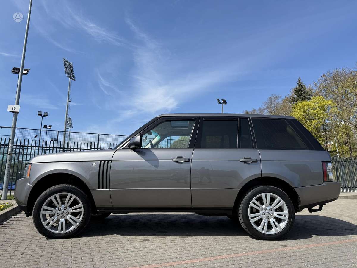 Land Rover 2010 — photo 30
