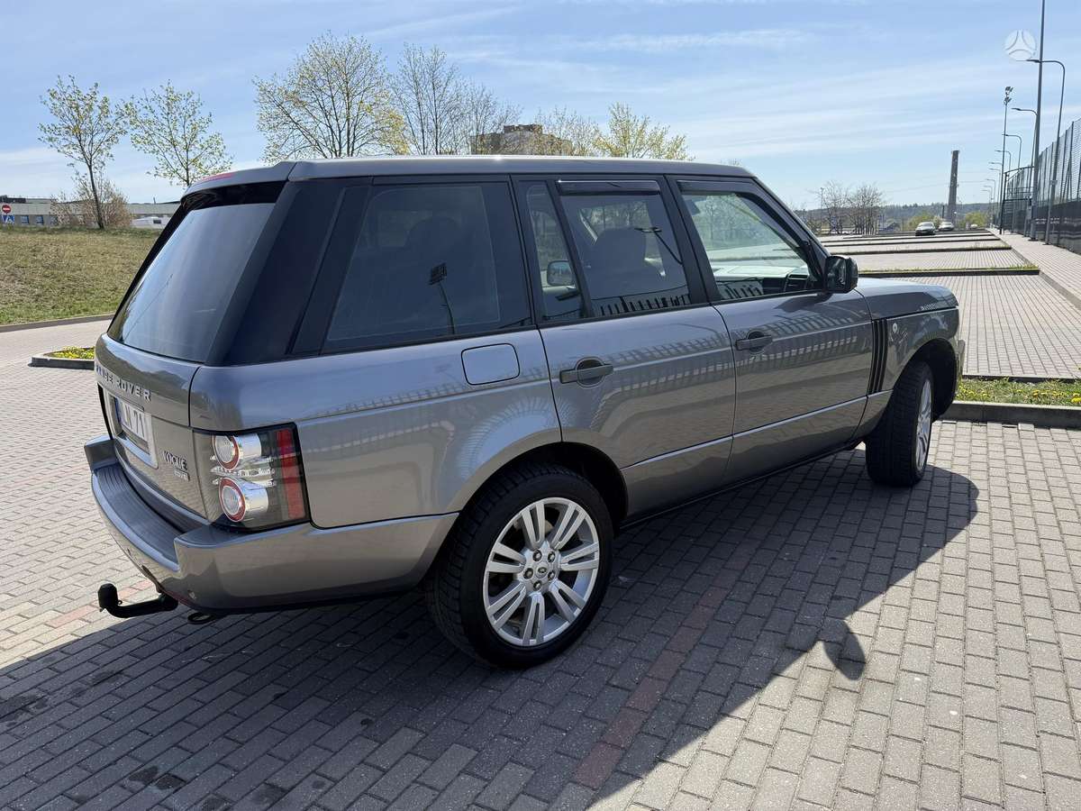 Land Rover 2010 — photo 33