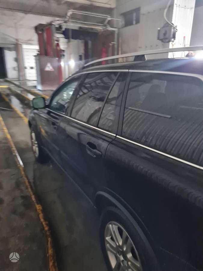 Volvo XC90 2011 — photo 10