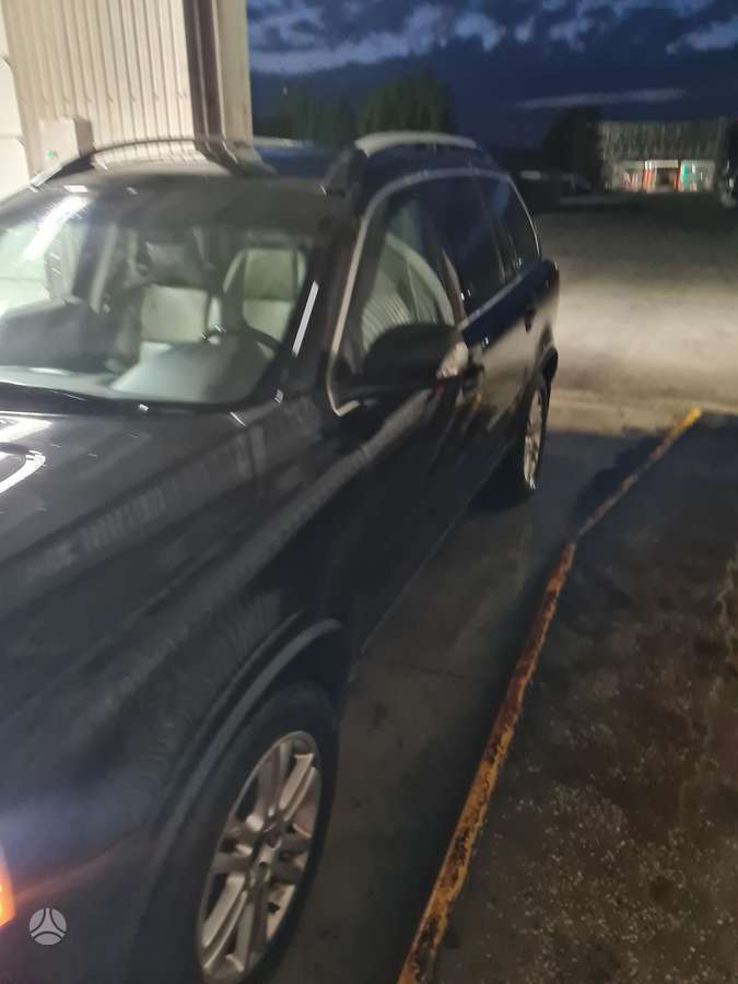 Volvo XC90 2011 — photo 9