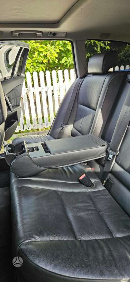 BMW 530 2004 — photo 14