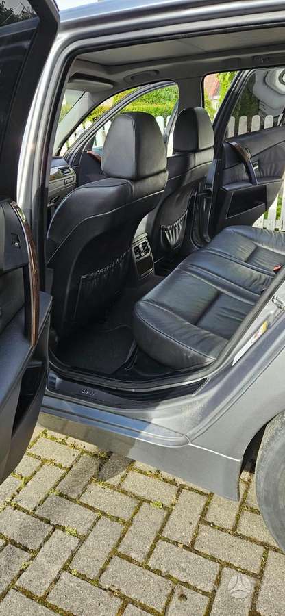 BMW 530 2004 — photo 15