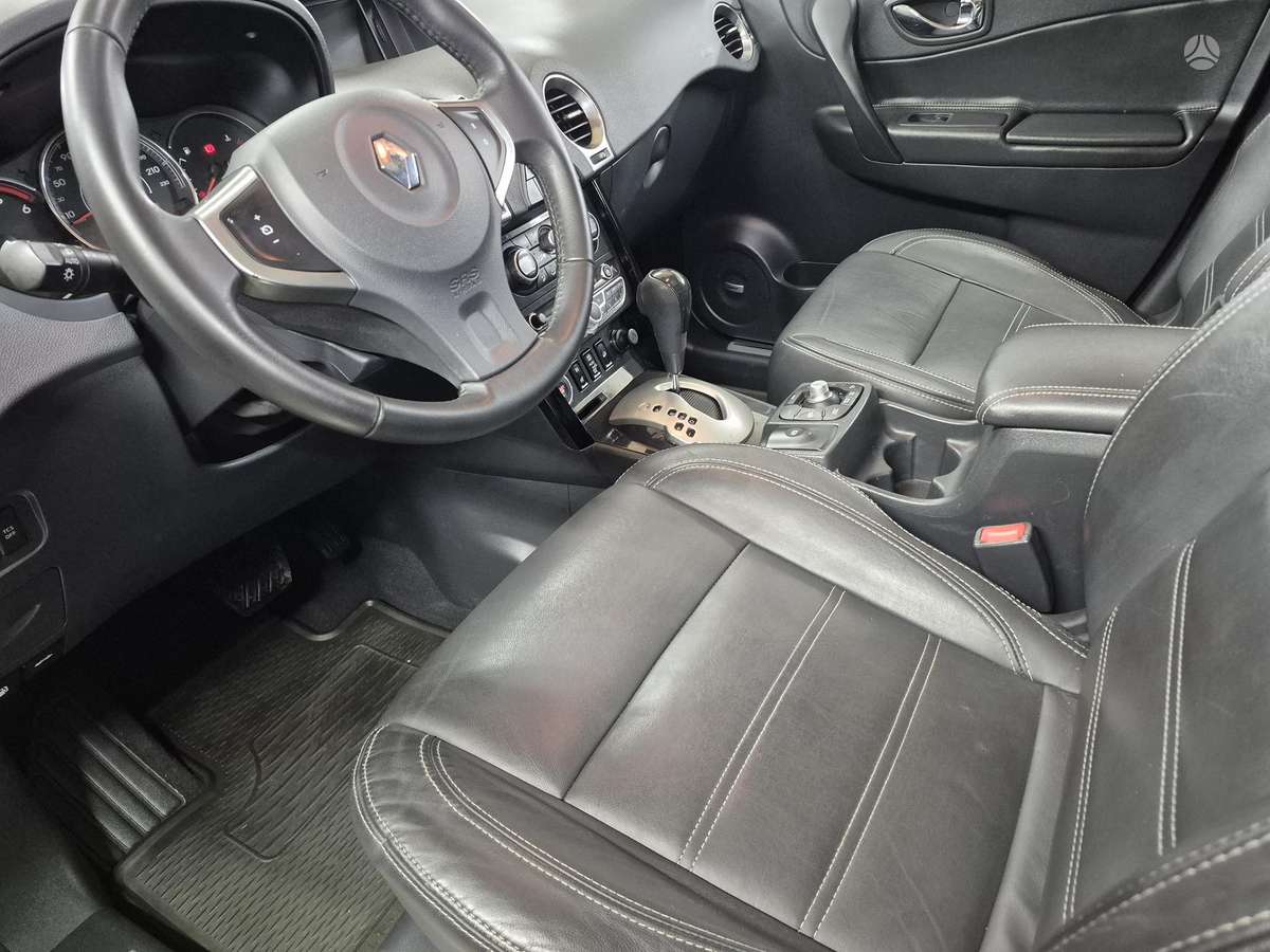 Renault Koleos 2012 — photo 22
