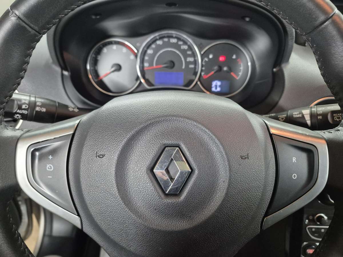 Renault Koleos 2012 — photo 24
