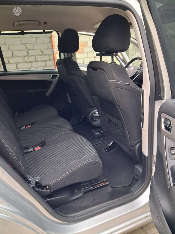 Citroen Grand 2011 — photo 9