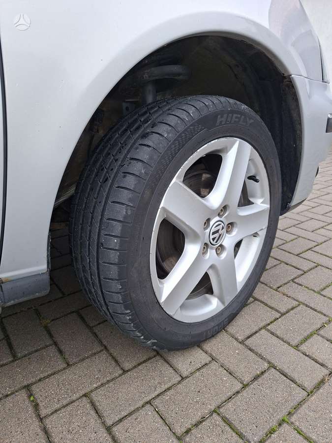 Volkswagen Sharan 2008 — салон