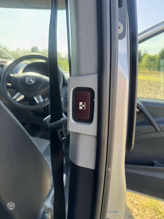 Mercedes-Benz Vito 2013 — photo 21