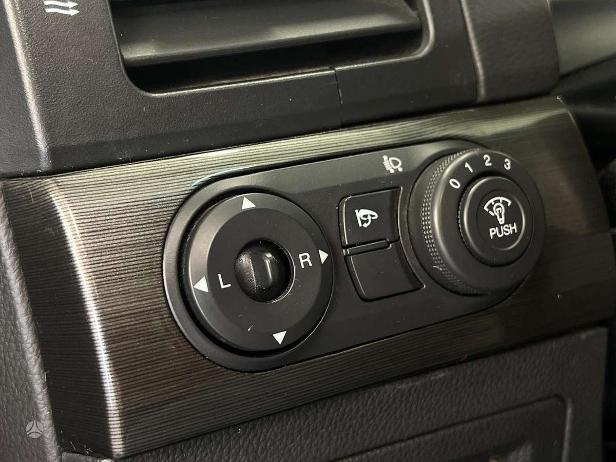 Chevrolet Captiva 2007 — photo 12