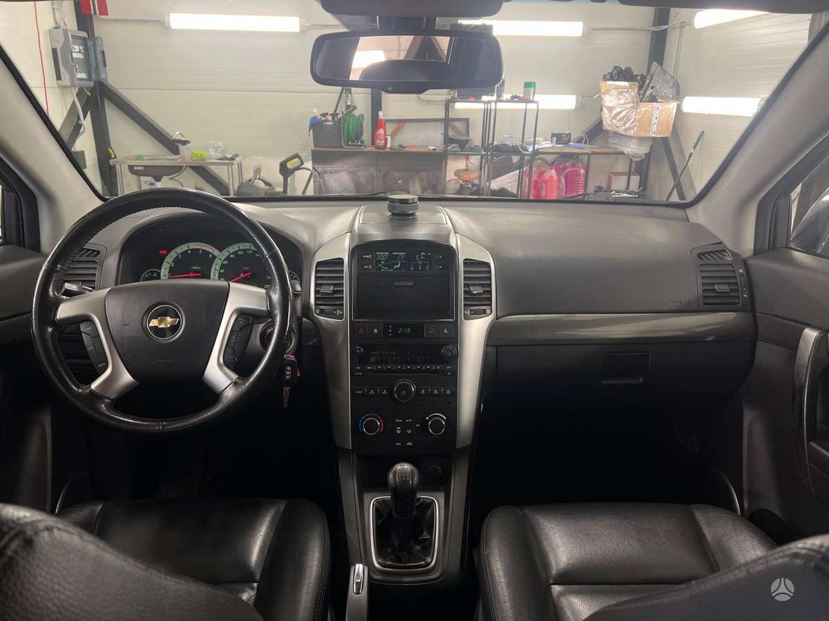 Chevrolet Captiva 2007 — photo 17