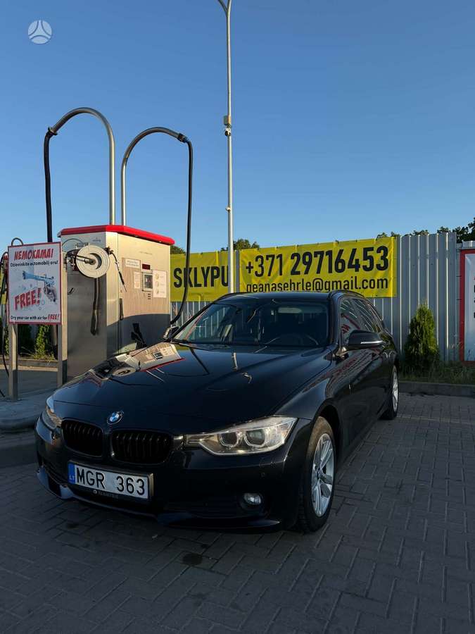 BMW 316 2014 — rear view
