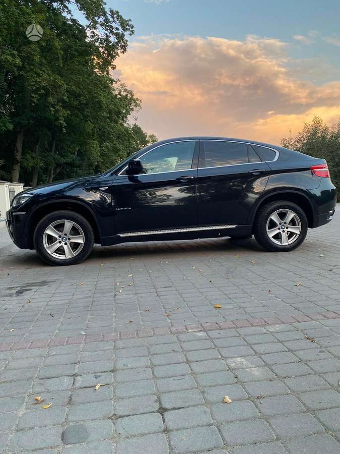 BMW X6 2011 — вигляд ззаду