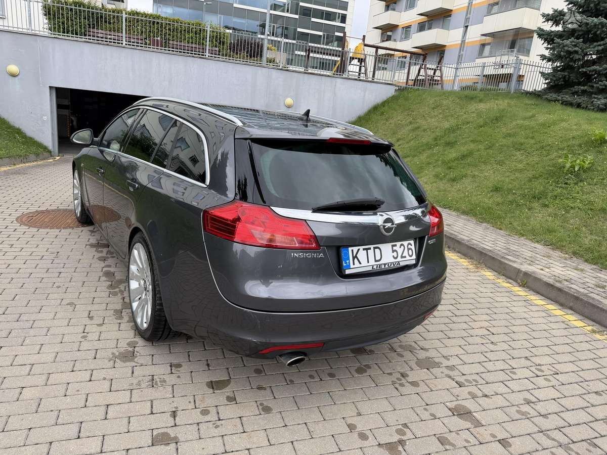 Opel Insignia 2009 — photo 5