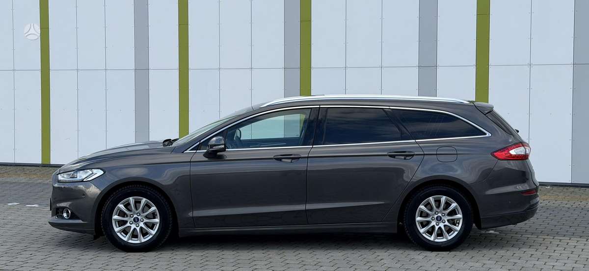 Ford Mondeo 2015 — фото 11
