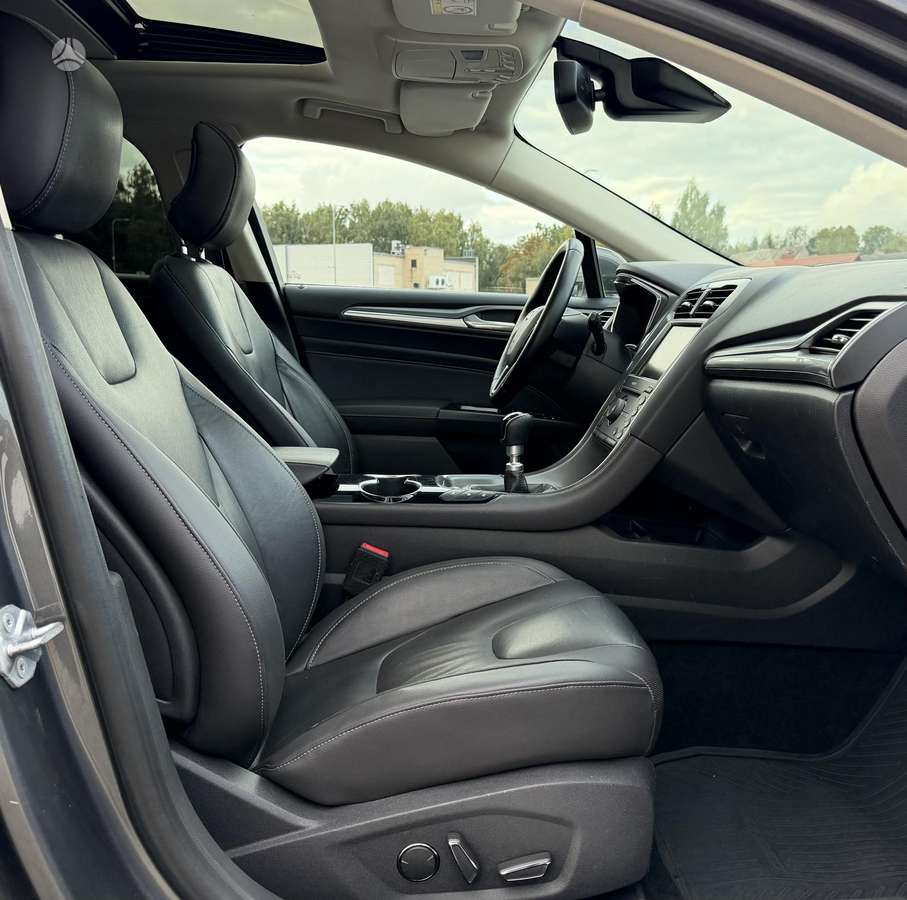 Ford Mondeo 2015 — фото 20