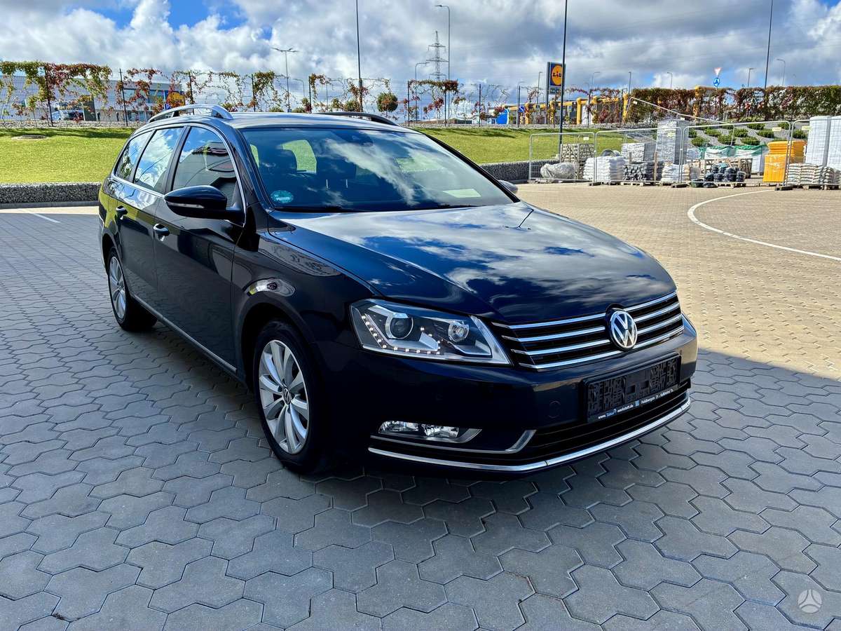Volkswagen Passat 2014 — interior