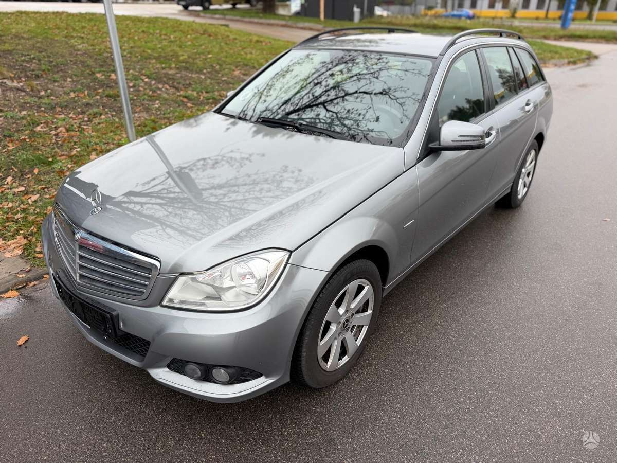 Mercedes-Benz C220 2012 — engine 2143 cm³, 170 HP (125kW)