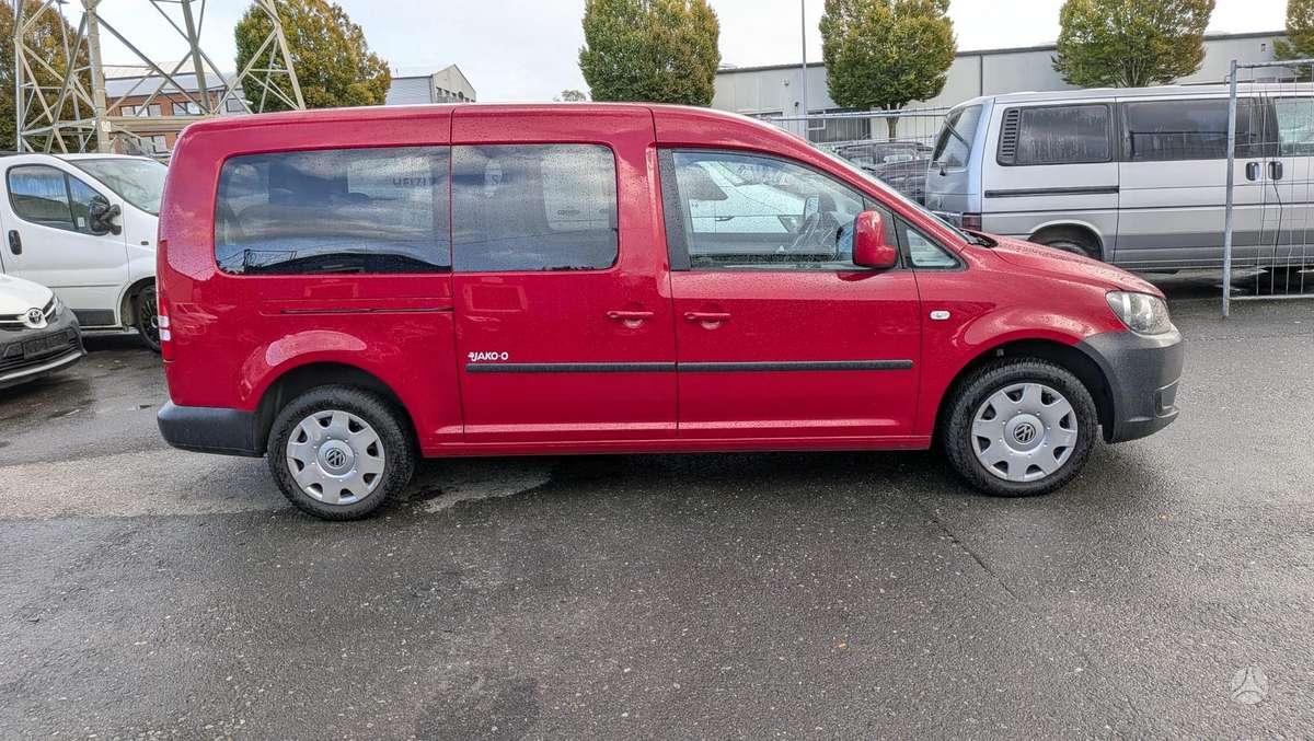 Volkswagen Caddy 2013 — photo 7
