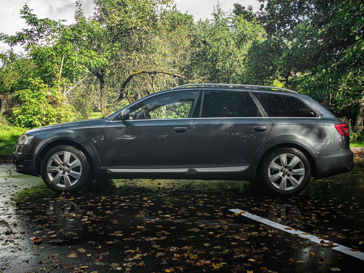 Audi A6 2009 — photo 11