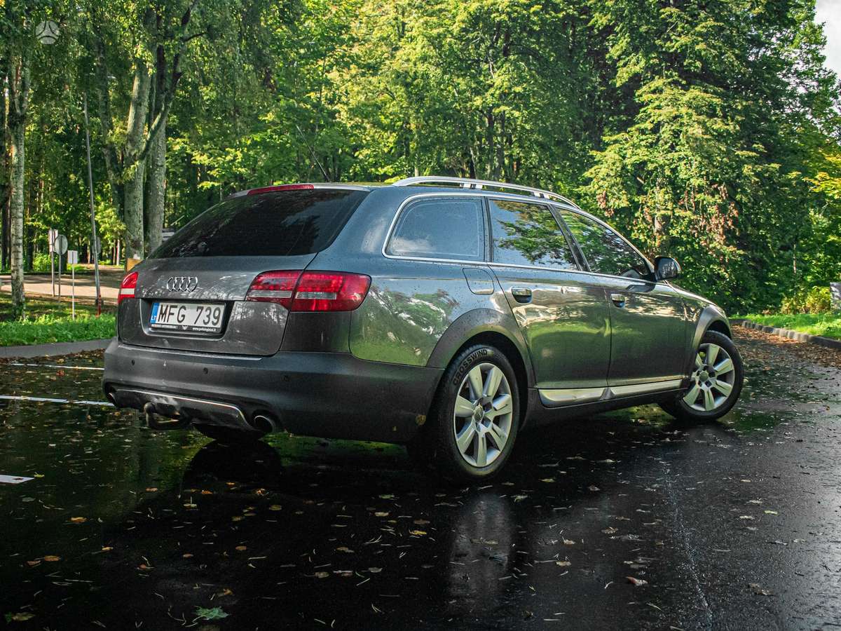 Audi A6 2009 — rear view