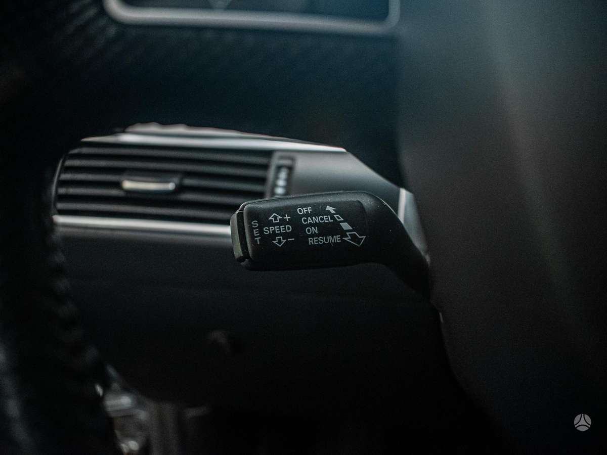Audi A6 2009 — photo 25